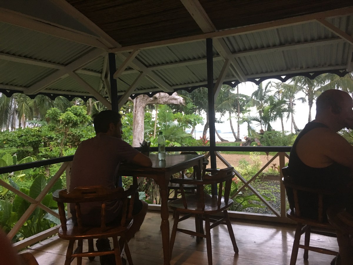 8AD5C7C7-3B5C-4A27-BB5D-DF0642FA20E1